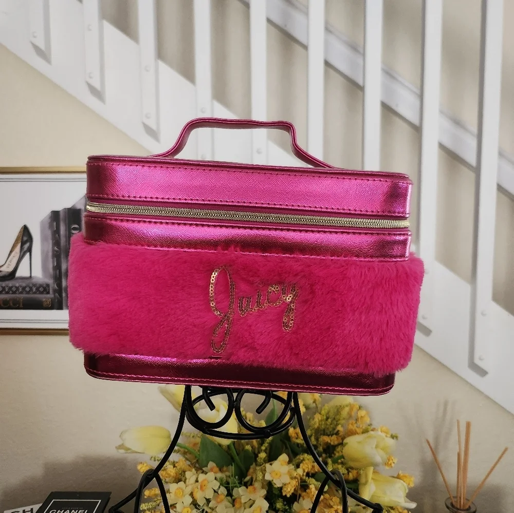 Juicy Couture cosmetic vanity case travel makeup bag